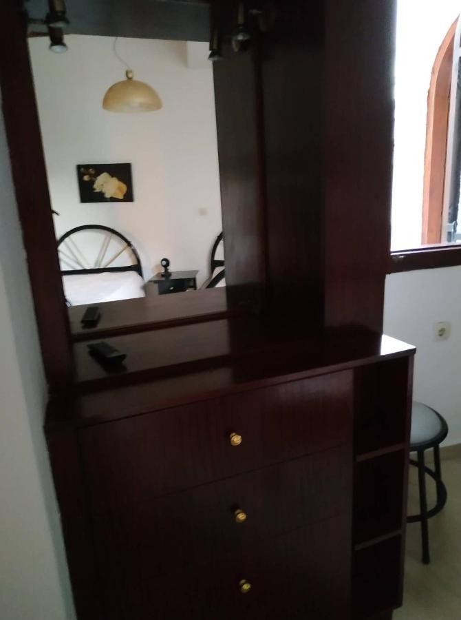 Nancy'S Rooms 고우비아 외부 사진